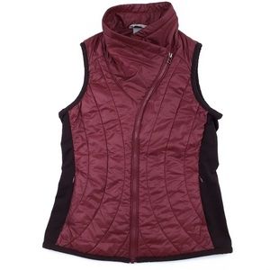 Athleta Lightweight puffer vest S